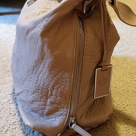 * Vince Camuto Riley Clay Leather Hobo Blush - Picture 6 of 8